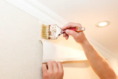 Pose de papier peint à Frauenberg — revêtements muraux et toiles de verre